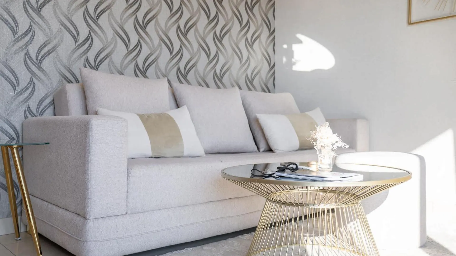 1 Bedroom Apartment In Sobha Creek Vistas Perfect For 3 Dubai