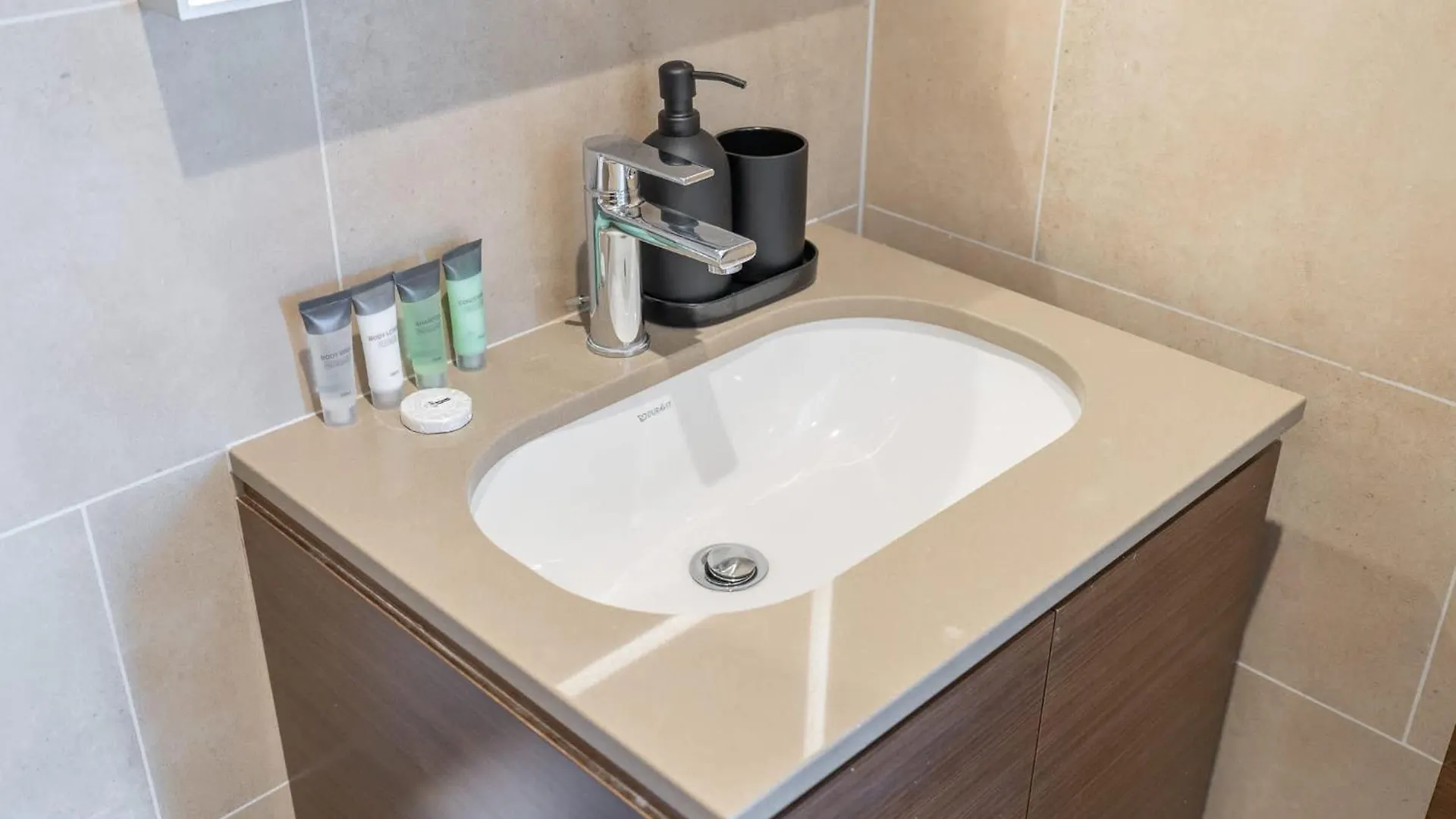 1 Bedroom Apartment In Sobha Creek Vistas Perfect For 3 Dubai