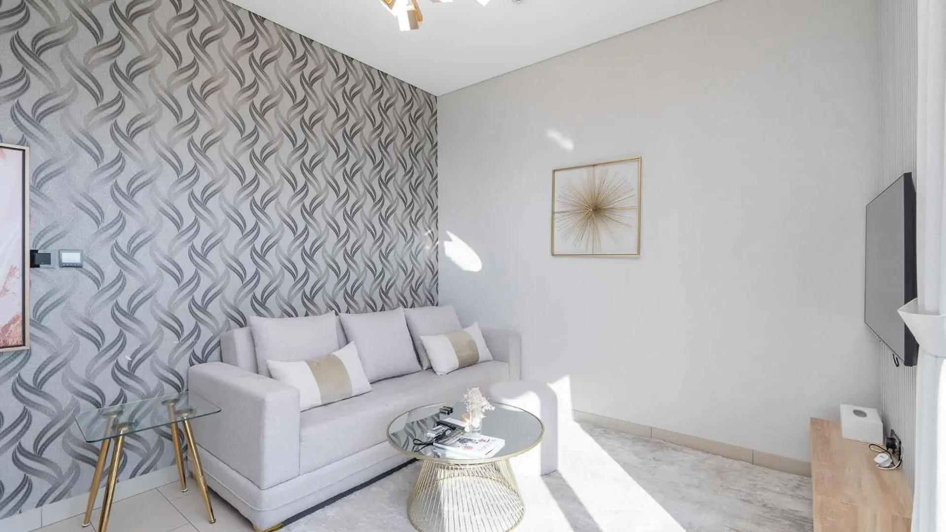 1 Bedroom Apartment In Sobha Creek Vistas Perfect For 3 Dubai